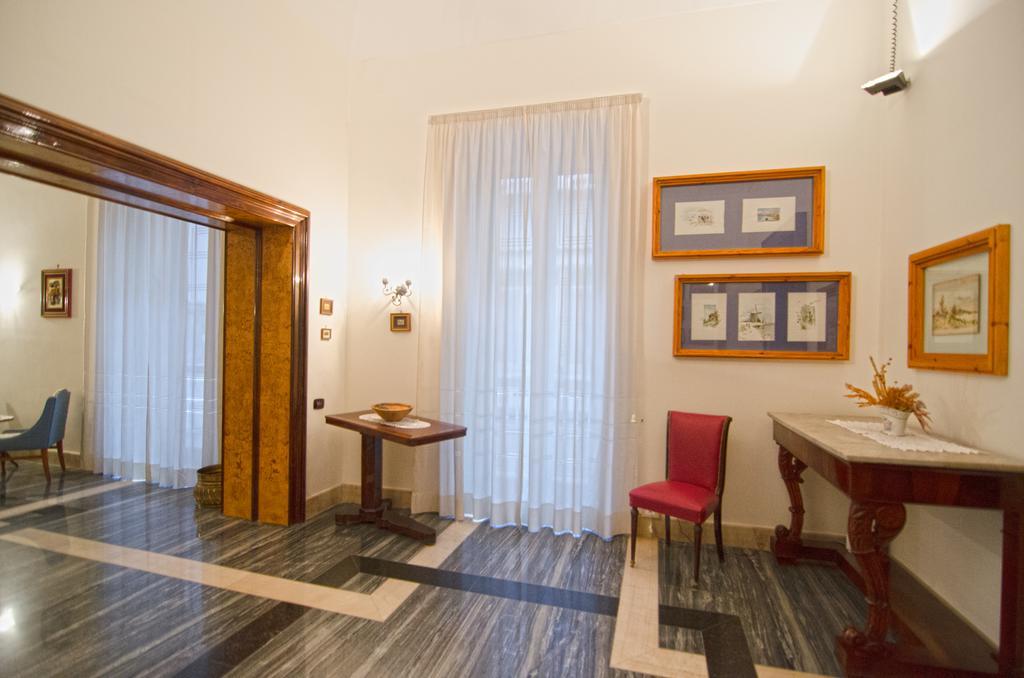 Suite Palazzo Reale Apartment 那不勒斯 外观 照片